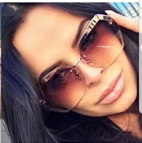 Chelia Luxury Rimless Sunglass