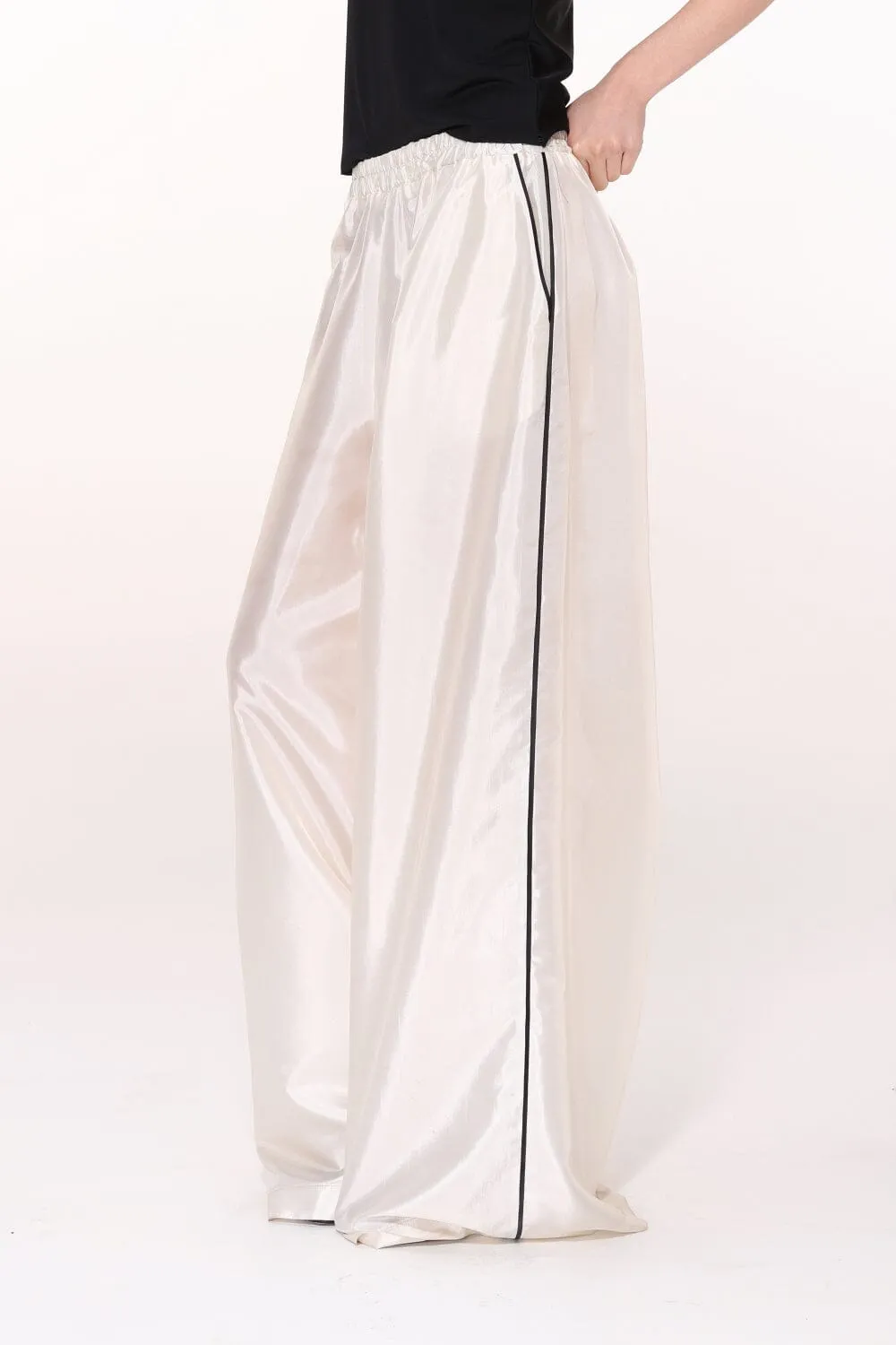 Ivory Beautiful Lightweight Pants