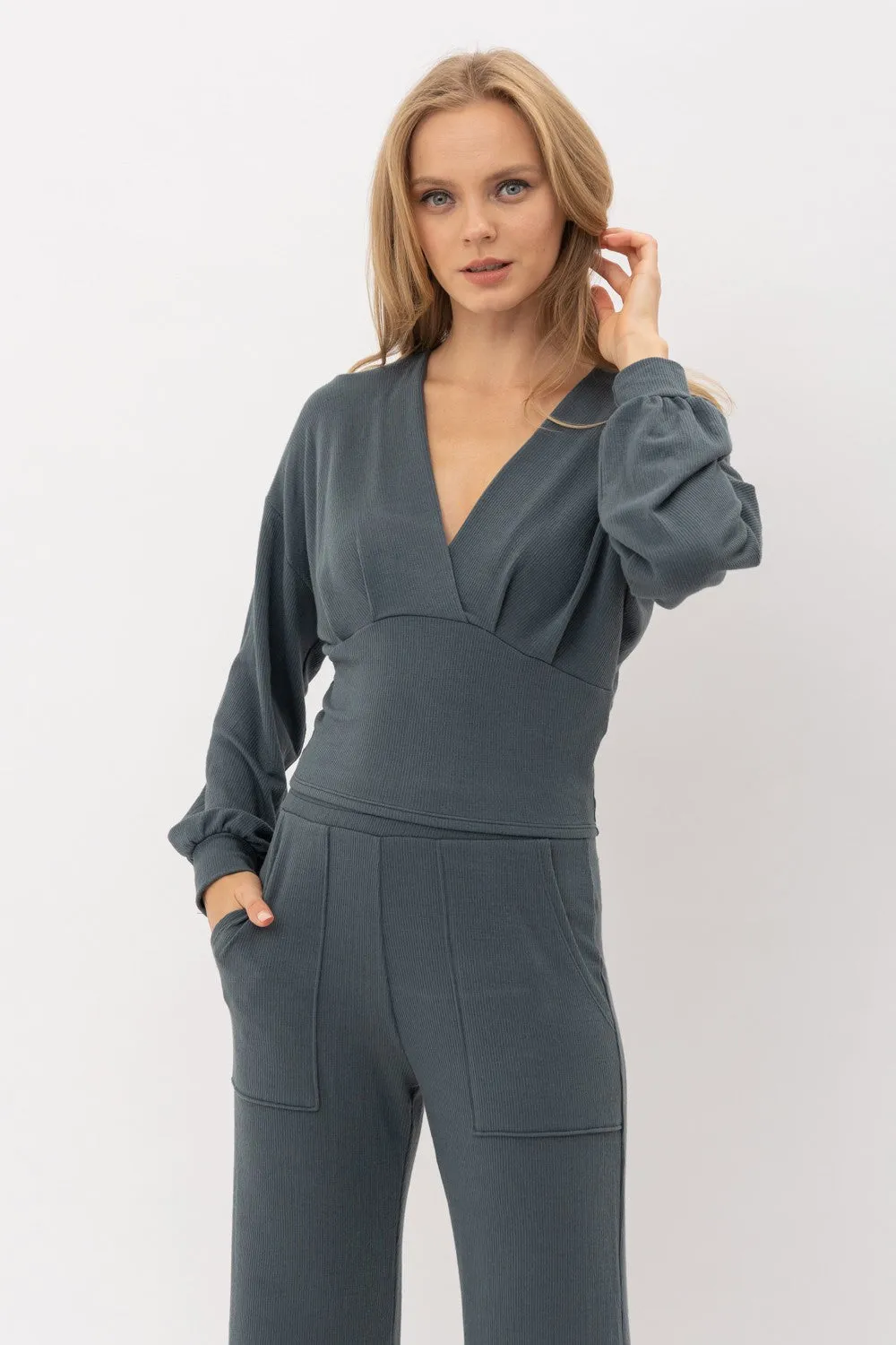 Ribbed Pleated semi crop LS top